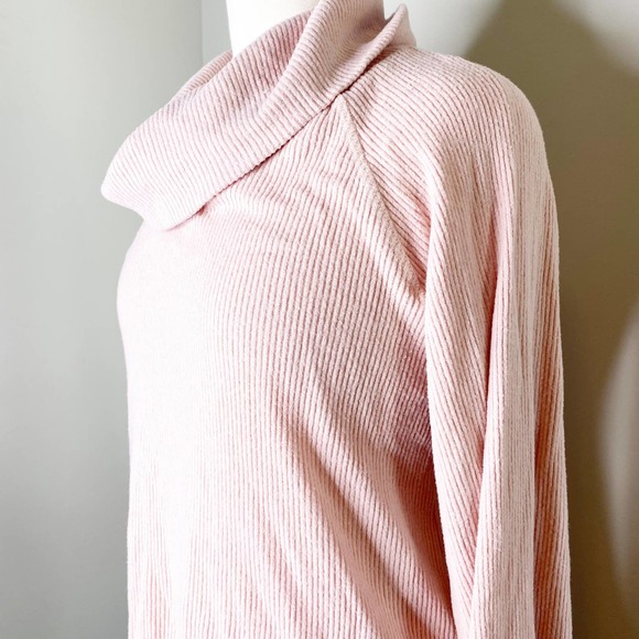 Worn once!! Anthropologie Maeve Pink Ribbed Cozy Cowl Neck Top Medium - Picture 4 of 8